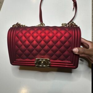 Elegant Red Quilted Shoulder Bag